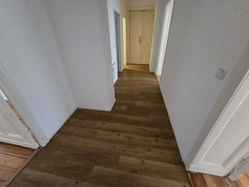 Stilvoll modernisiert: 3-Zimmer-Altbau in Berlin-Wedding — photo 1